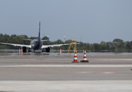 В самолете в аэропорту Пулково произошло задымление