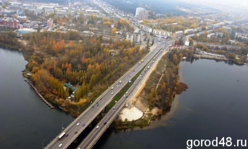 Петровский мост начнут ремонтировать как только потеплеет Петровский мост начнут ремонтировать как только потеплеет