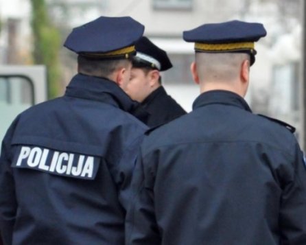 В Черногории задержали 55 россиян В Черногории задержали 55 россиян