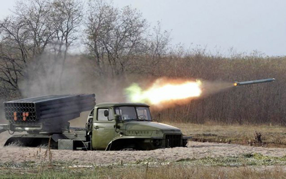 В Липецке похоронили ополченца, смертельно раненого осколком «Града» В Липецке похоронили ополченца, смертельно раненого осколком «Града»