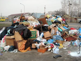 В дни майских праздников с улиц Липецка вывозили по 24 кубометра мусора В дни майских праздников с улиц Липецка вывозили по 24 кубометра мусора
