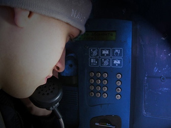 17-летний подросток приговорен к реальному сроку за ложный звонок о взрыве 17-летний подросток приговорен к реальному сроку за ложный звонок о взрыве