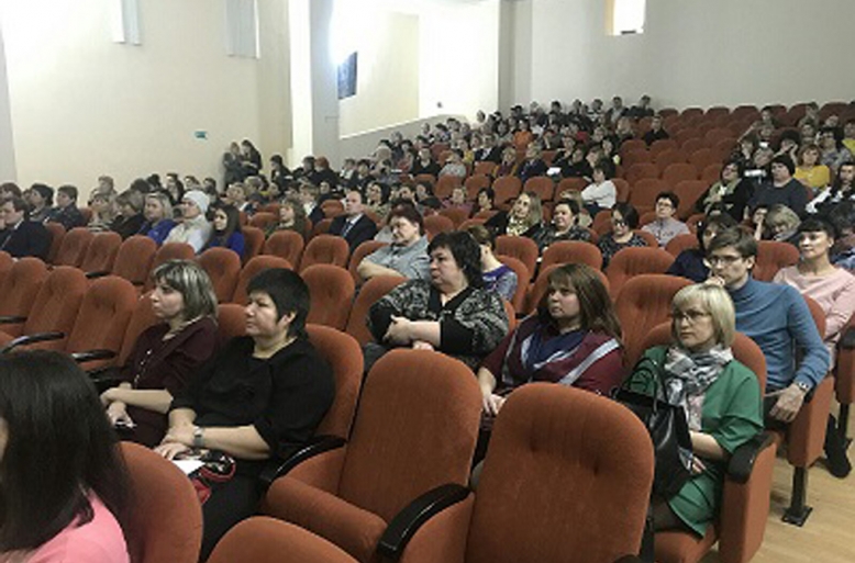 Школьные поборы обсудят на городской конференции родителей Школьные поборы обсудят на городской конференции родителей