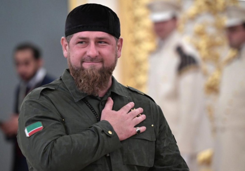 Рамзан Кадыров липчанам передал привет, а губернатору - подарки Рамзан Кадыров липчанам передал привет, а губернатору - подарки