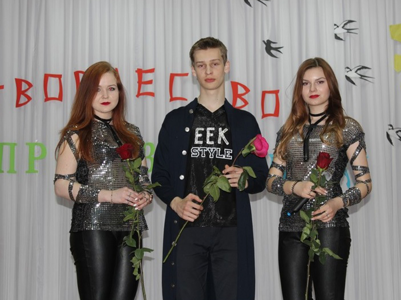 Долгоруковская группа «EEK stуle» собирает средства для больных сверстников Долгоруковская группа «EEK stуle» собирает средства для больных сверстников