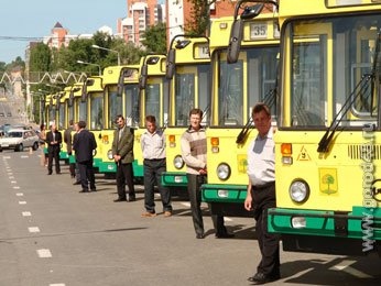 Липецк купит 25 автобусов и 15 троллейбусов Липецк купит 25 автобусов и 15 троллейбусов