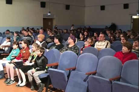 В Чаплыгине провели благотворительную ярмарку в помощь малоимущим семьям В Чаплыгине провели благотворительную ярмарку в помощь малоимущим семьям