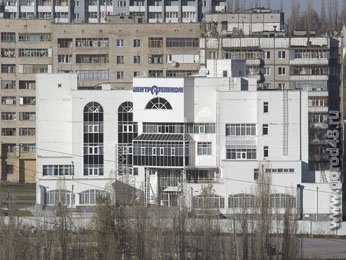 В Липецке ежемесячно отключают за неуплату до 10 000 домашних телефонов В Липецке ежемесячно отключают за неуплату до 10 000 домашних телефонов