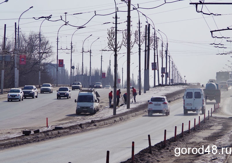 Мэрия сообщила, как изменятся маршруты автобусов на время ремонта Петровского моста Мэрия сообщила, как изменятся маршруты автобусов на время ремонта Петровского моста