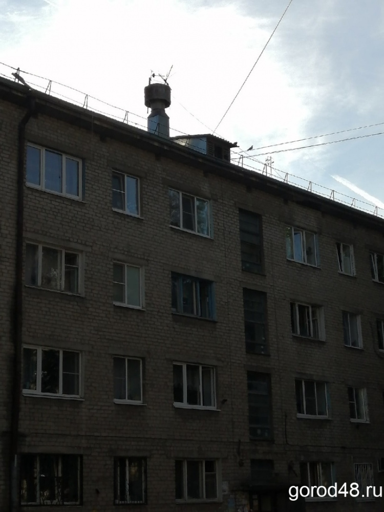 Отзыв лицензии УК и пандемия стали причиной месячного отсутствия горячей воды в жилом доме Отзыв лицензии УК и пандемия стали причиной месячного отсутствия горячей воды в жилом доме