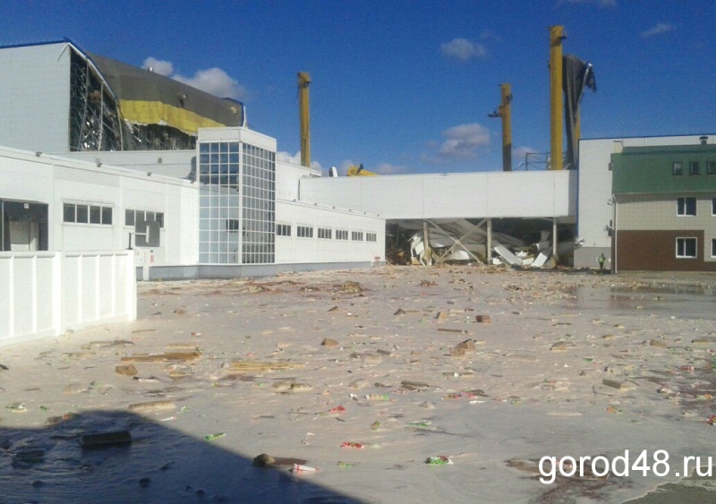 Пострадавшие на складе Pepsico ждут вертолёта Пострадавшие на складе Pepsico ждут вертолёта