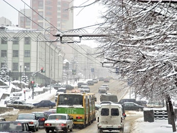 В новогоднюю ночь транспорт будет работать до двух часов В новогоднюю ночь транспорт будет работать до двух часов