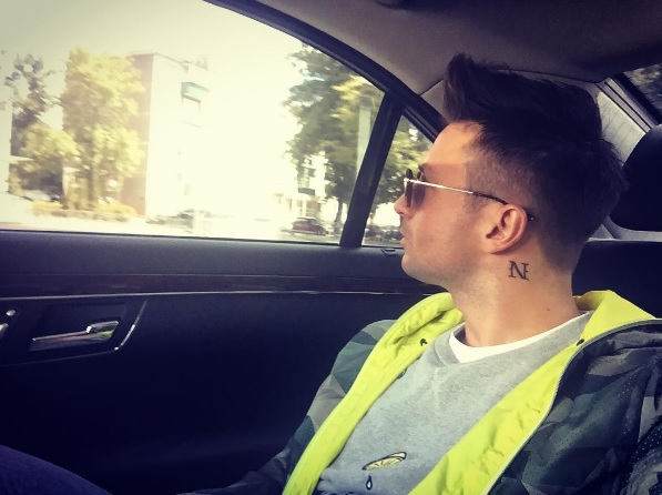 В Липецк приехал Сергей Лазарев с фирменным фургоном В Липецк приехал Сергей Лазарев с фирменным фургоном