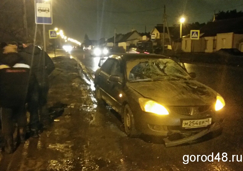 Водитель «Митсубиси» на «зебре» помял машину о пешехода (ФОТО) Водитель «Митсубиси» на «зебре» помял машину о пешехода (ФОТО)