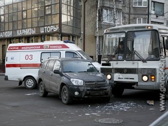 Около 40 пассажиров маршрутки попали в ДТП в центре Липецка Около 40 пассажиров маршрутки попали в ДТП в центре Липецка