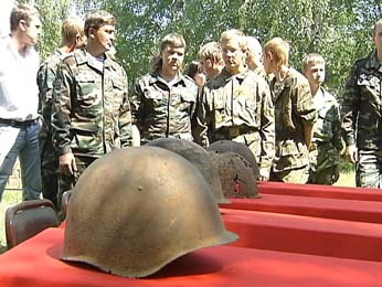 В Воловском районе перезахоронили советских воинов В Воловском районе перезахоронили советских воинов