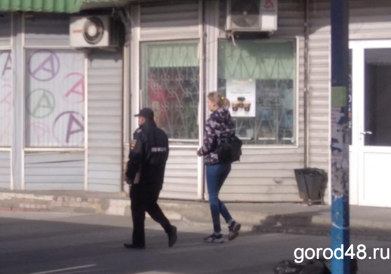 В суды Липецкой области поступило 300 материалов на тех, кто не носит маски В суды Липецкой области поступило 300 материалов на тех, кто не носит маски