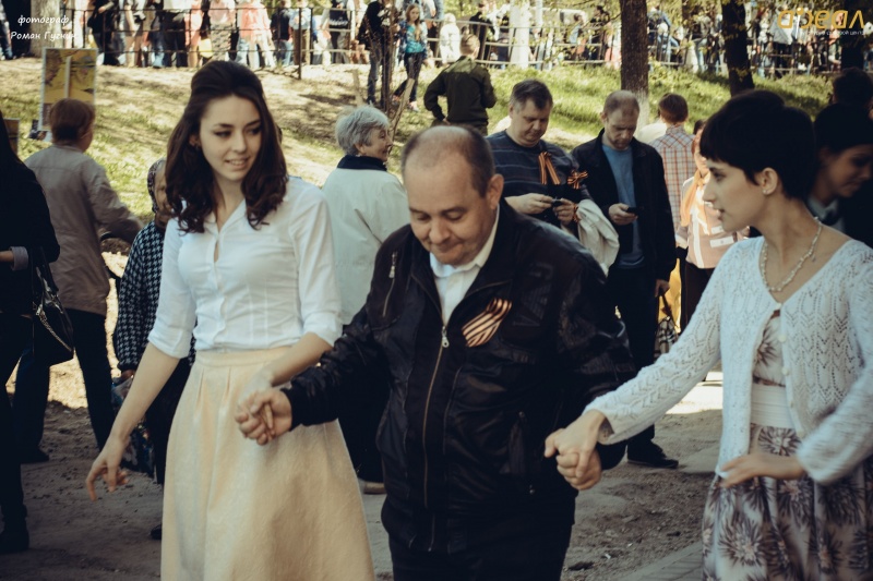 Липчан зовут на танцевальную площадку «Букет Победы» Липчан зовут на танцевальную площадку «Букет Победы»