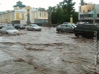 Вчера в Липецке выпала половина месячной нормы осадков Вчера в Липецке выпала половина месячной нормы осадков