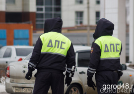 Пьяный уроженец Киргизии предложил инспекторам ДПС 20 000 рублей, но они отказались