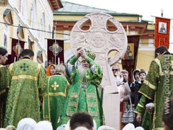 Православные Липецка отметили День памяти Кирилла и Мефодия крестными ходами Православные Липецка отметили День памяти Кирилла и Мефодия крестными ходами