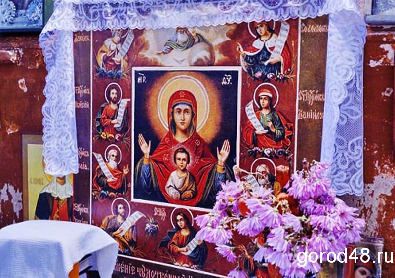 В Тербунском районе похоронили 4-летнего мальчика, которого искали неделю В Тербунском районе похоронили 4-летнего мальчика, которого искали неделю
