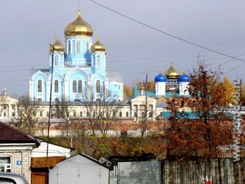 Липецкие краеведы выпустили книгу о Задонских храмах Липецкие краеведы выпустили книгу о Задонских храмах