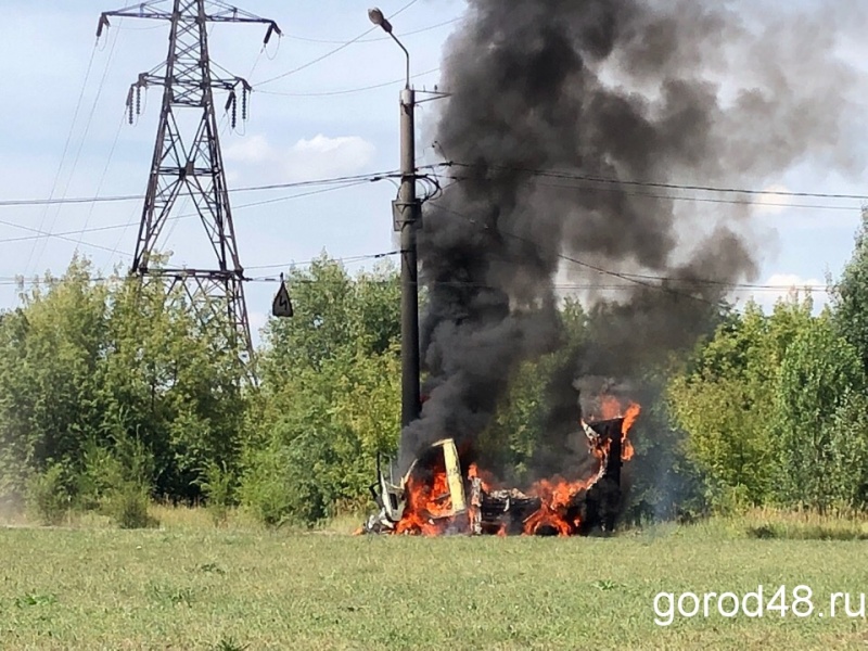 Горел вместе. НЛМК происшествия. Город 48 ДТП на ул. Металлургов. Происшествие в городе Липецк на НЛМК. Происшествия за сутки на НЛМК В Липецке.