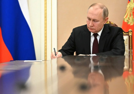 Президент РФ продлил действие антисанкций до 2025 года