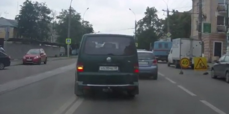 Езда через две сплошные: «Ох ты, вот это молодца!» Езда через две сплошные: «Ох ты, вот это молодца!»