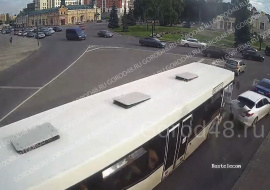 «Он мог съехать с Петровского спуска в Комсомольский пруд, но тогда бы не обошлось без жертв»