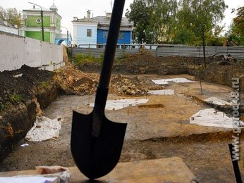 В Ельце обнаружены следы летописного города В Ельце обнаружены следы летописного города