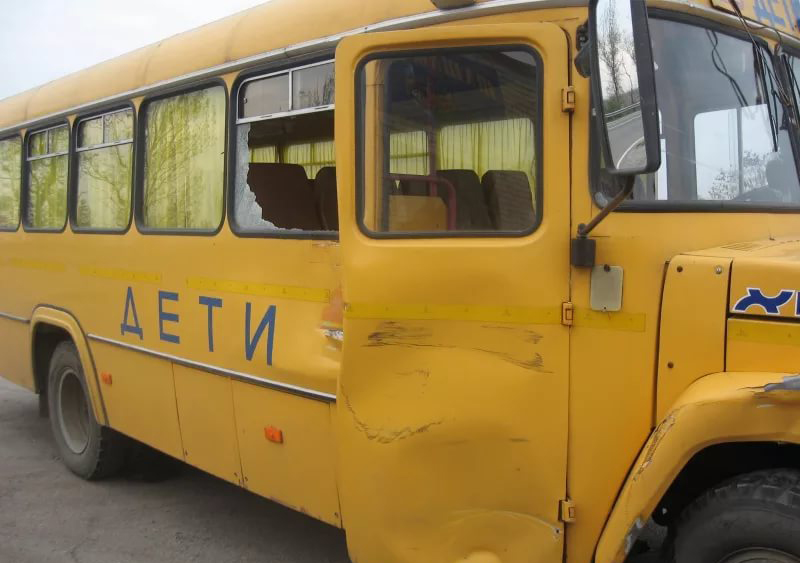 Прокуратура провела проверку по факту ДТП со школьным автобусом Прокуратура провела проверку по факту ДТП со школьным автобусом