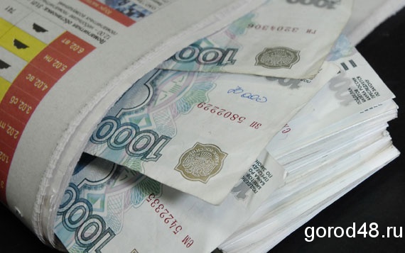 Администратор магазина с контрафактом пытался подкупить полицейского Администратор магазина с контрафактом пытался подкупить полицейского