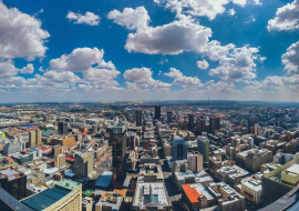 При пожаре в многоэтажке в Йоханнесбурге погибли 63 человека