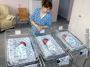 Сюрпризы для тройняшек Сюрпризы для тройняшек