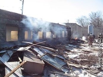 В районе Кольца трубного завода вспыхнул железнодорожный вагон В районе Кольца трубного завода вспыхнул железнодорожный вагон