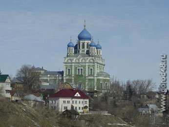 Елецкие оперативники задержали кладбищенского вандала Елецкие оперативники задержали кладбищенского вандала