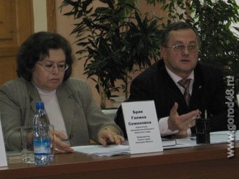 Председатель Липецкого областного суда призвал студентов-юристов забыть о том, что суд – место установления истины Председатель Липецкого областного суда призвал студентов-юристов забыть о том, что суд – место установления истины