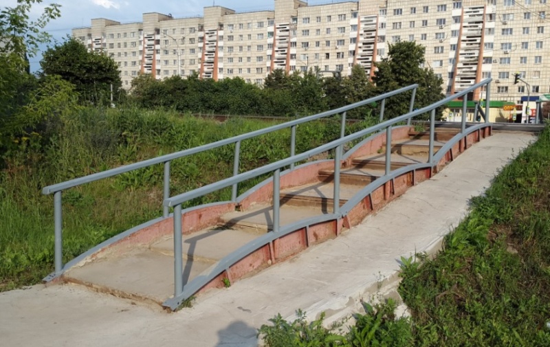 В Липецке просят отремонтировать переход через железную дорогу В Липецке просят отремонтировать переход через железную дорогу
