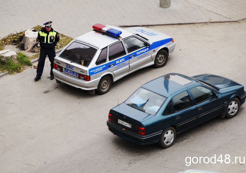 Полицейские начинают операцию «Мотоциклист» Полицейские начинают операцию «Мотоциклист»