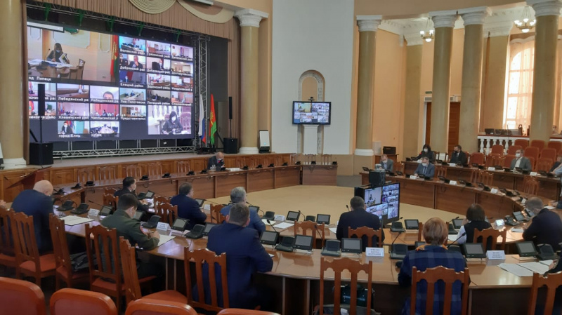 В Липецкой области на две недели прекращается оказание плановой медицинской помощи населению В Липецкой области на две недели прекращается оказание плановой медицинской помощи населению