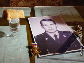 Сегодня в Липецкой области хоронят милиционера, погибшего в Дагестане Сегодня в Липецкой области хоронят милиционера, погибшего в Дагестане