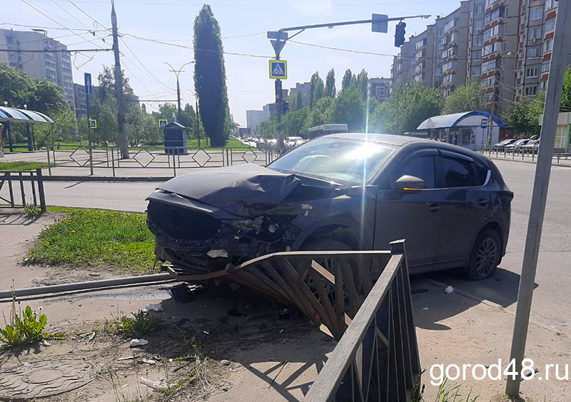 Город 48 липецк аварии. Авария на Стаханова в Липецке вчера. ДТП В Липецке вчера город 48.