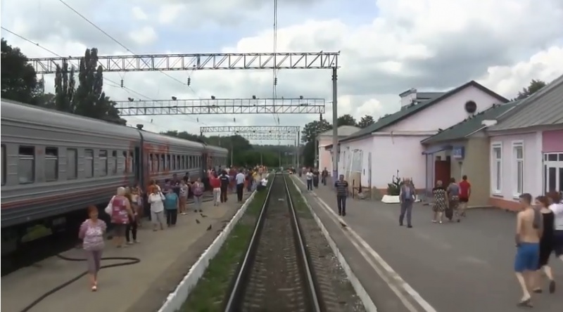 На липецком перегоне сняли душещипательный клип На липецком перегоне сняли душещипательный клип