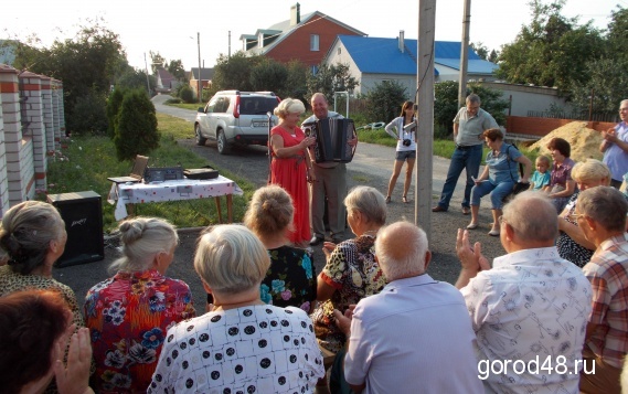 Где сырский сейчас находится последние. Липецкая область Сырский рудник. Церковь на Сырском руднике. Город Сырский. Сырский рудник фото.