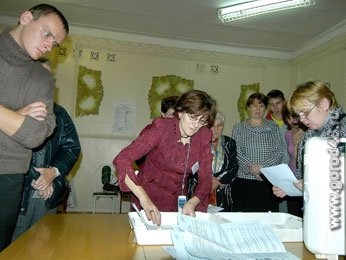 В Липецке будут наказывать за принудительное обеспечение явки на выборы В Липецке будут наказывать за принудительное обеспечение явки на выборы