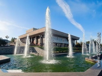 Фонтаны готовят к запуску Фонтаны готовят к запуску