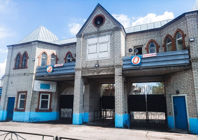 Областное «дерби» в убогой обстановке Областное «дерби» в убогой обстановке