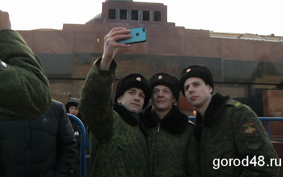 Кадеты из Липецка побывали на концерте в кремлевском дворце Кадеты из Липецка побывали на концерте в кремлевском дворце